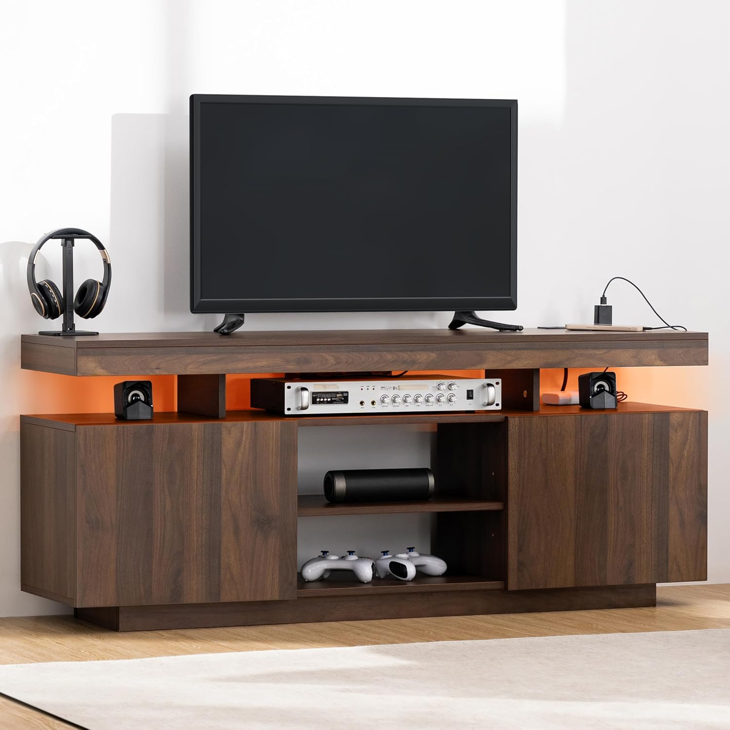 LED-tv-meubel met stopcontacte - Gaming Console Room recensie en prijs